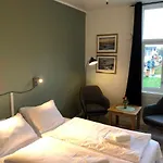 Hotel Ami 3*