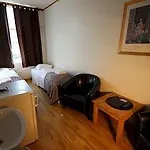 Ami Hotel